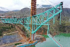 Jianzha Yellow River Super Large Bridge Steel Strand Fracture