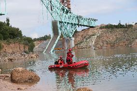 Jianzha Yellow River Super Large Bridge Steel Strand Fracture Rescue