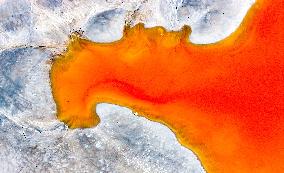 Mangnai Naoer Salt Lake in Ordos