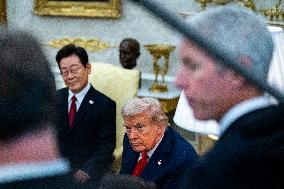 President Trump Meets With South Korean President Myung - DC
