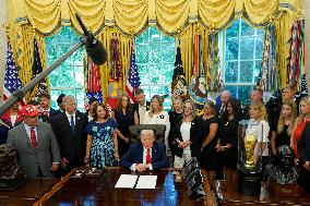 Trump Meets Families Of 13 Us Troops Killed In Afghanistan Withdrawal - DC