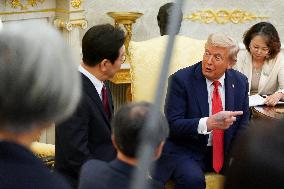 President Trump Meets With South Korean President Myung - DC