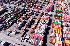 Qingdao Port Foreign Trade Container