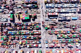 Qingdao Port Foreign Trade Container