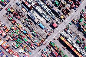 Qingdao Port Foreign Trade Container