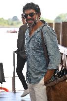 Venise Pierfrancesco Favino Airport Arrivals JR