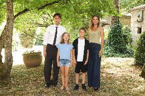 Angouleme Film Festival - Les Enfants vont bien Photocall