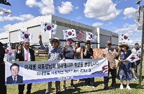 S. Korean President Lee visits shipyard in Philadelphia