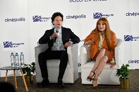 Dreams Press Conference - Mexico