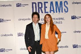 Dreams Press Conference - Mexico