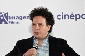 Dreams Press Conference - Mexico