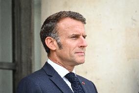 Emmanuel Macron welcomes Bassirou Diomaye Faye at the Elysee FA