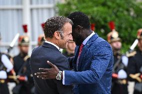 Emmanuel Macron welcomes Bassirou Diomaye Faye at the Elysee FA