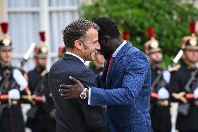 Emmanuel Macron welcomes Bassirou Diomaye Faye at the Elysee FA