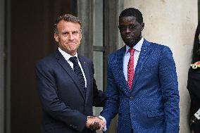 Emmanuel Macron welcomes Bassirou Diomaye Faye at the Elysee FA