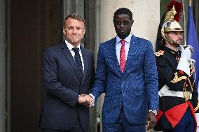 Emmanuel Macron welcomes Bassirou Diomaye Faye at the Elysee FA