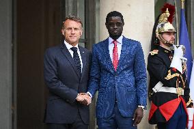 Emmanuel Macron welcomes Bassirou Diomaye Faye at the Elysee FA