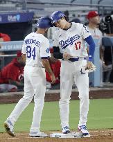 Baseball: Reds vs. Dodgers