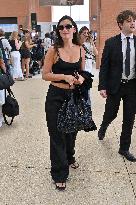 Venise Kleofina Pnishi Airport Arrivals JR