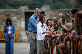 Royals Visit Fire-Affected Areas In Lake Sanabria