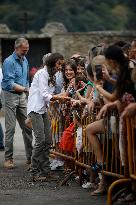 Royals Visit Fire-Affected Areas In Lake Sanabria
