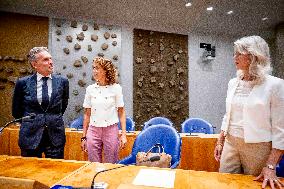 House of Representatives Meets on NSC departure - The Hague