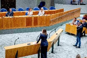 House of Representatives Meets on NSC departure - The Hague