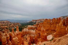 Illustration - Bryce Canyon is a National Park - USA
