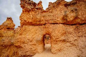 Illustration - Bryce Canyon is a National Park - USA