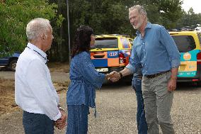 Royals Visit Fire-Affected Areas In Lake Sanabria