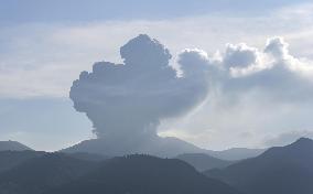 Volcano eruption in southwestern Japan