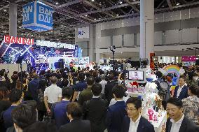 International toy show in Tokyo