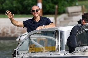 VENICE - Arrival Stefano Accorsi MP