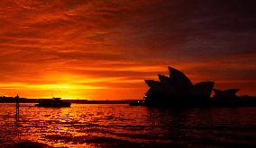 Morning glow at Sydney Opera House