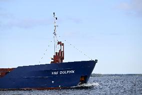 Hav Dolphin cargo ship heading to Vaasa