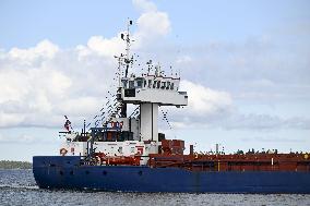 Hav Dolphin cargo ship heading to Vaasa