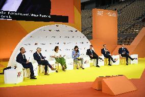 Debate at the REF 2025 in Paris FA