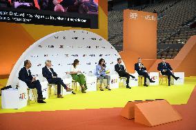 Debate at the REF 2025 in Paris FA