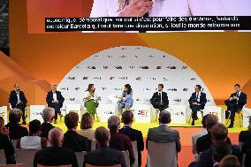 Debate at the REF 2025 in Paris FA