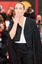 VENICE - Red carpet film BUGONIA MP