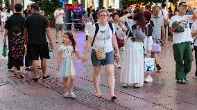 Nanjing Road Pedestrian Street Tour in Shanghai