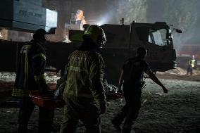Russian Strikes in Kiev Claim 23 Lives - Ukraine