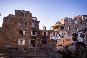 Russian Strikes in Kiev Claim 23 Lives - Ukraine