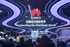 Huawei 2025 H1 Revenue Growth