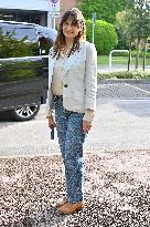 Venice Emily Mortimer Airport Arrivals JR