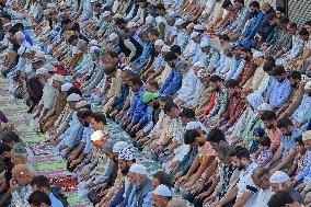 Rabi Ul Awal Prayers Held In Srinagar - India