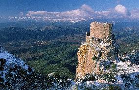 Illustration - Cathar Castles