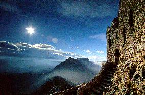 Illustration - Cathar Castles