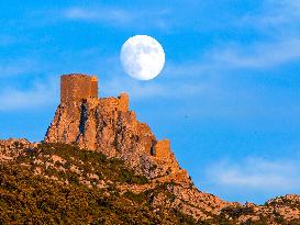 Illustration - Cathar Castles