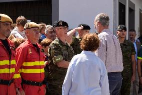 King and Queen Visit Fire-Damaged Caceres Villages